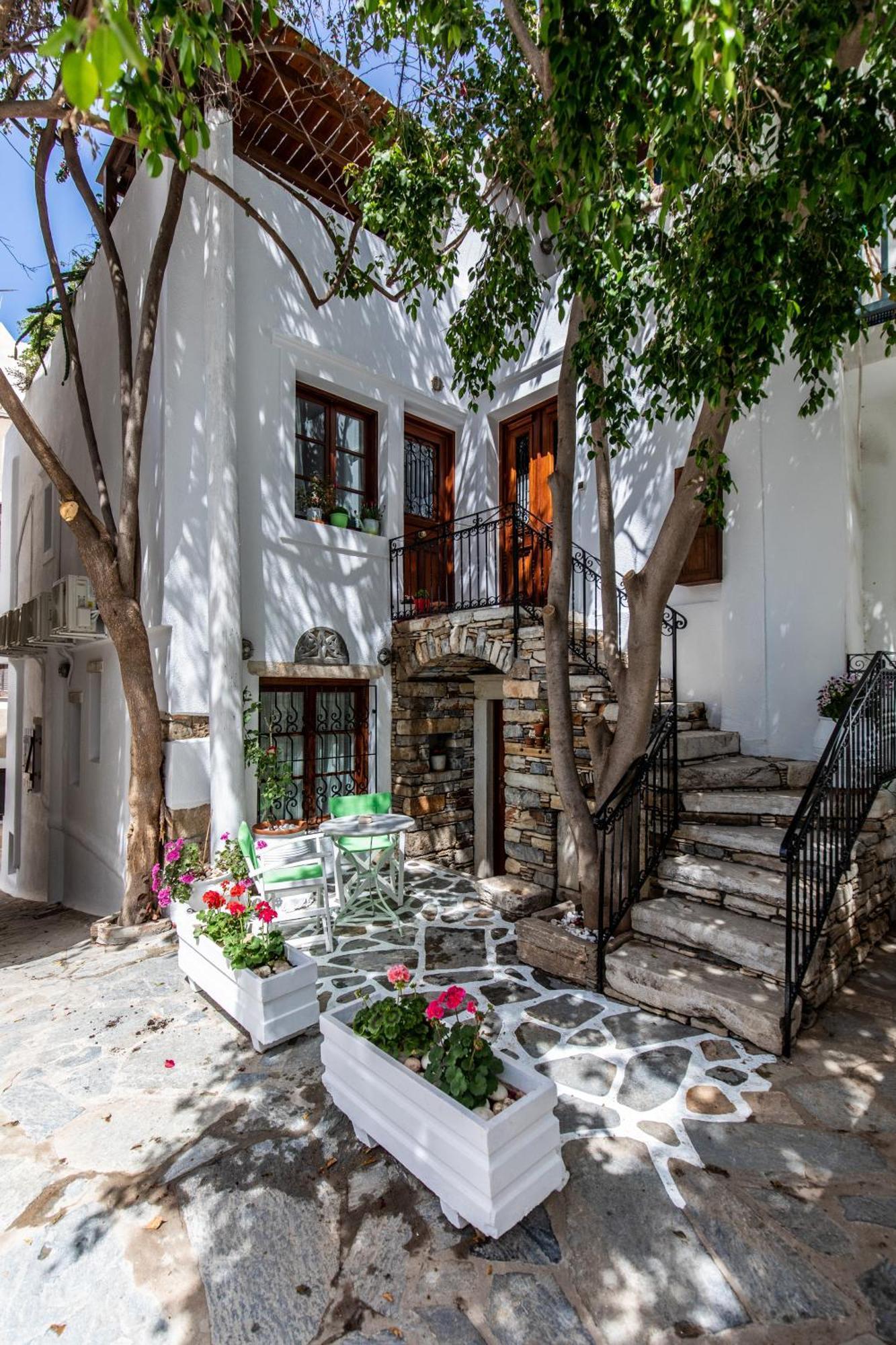 Arco Naxos Luxury Apartments Naxos City Exterior foto